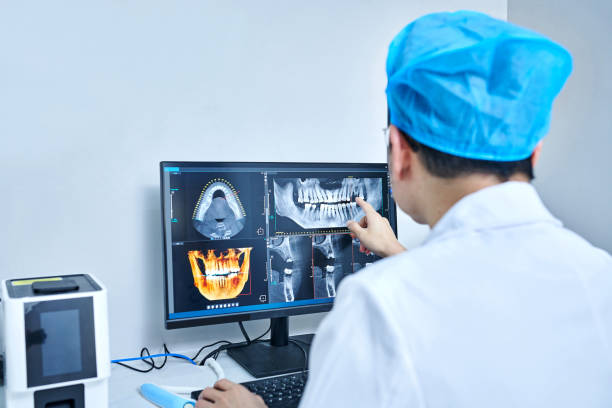 Best Weekend Emergency Dentist in Olmsted Falls, OH